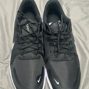 Nike Black Athletic Running Shoes with Mesh Upper